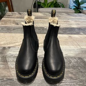 2976 Dr Marten Fur-Lined Platform Chelsea Boot